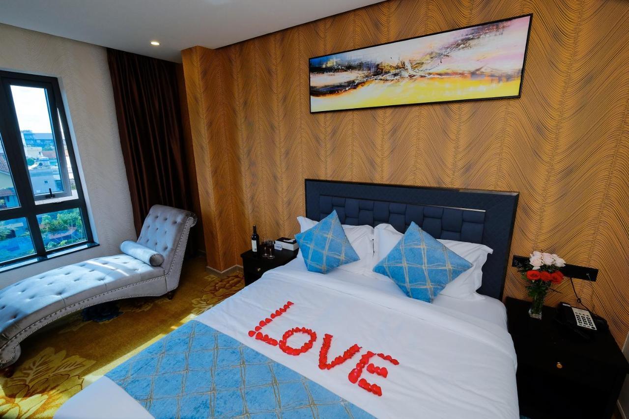 Diamond Hotel Thu Dau Mot Eksteriør bilde
