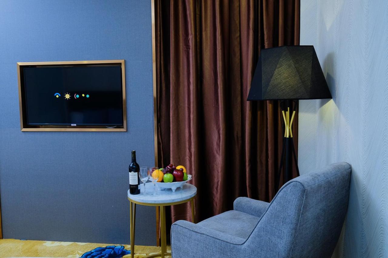 Diamond Hotel Thu Dau Mot Eksteriør bilde